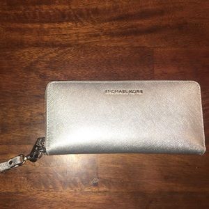 Michael Kors Wristlet